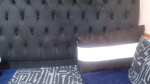 Sexy PureFire online show from November 2025 06:00:01 PM