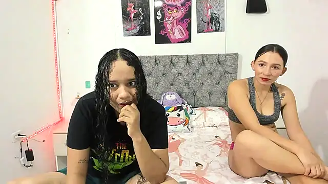 Snapshot of nay_and_aleja1 chatting on April 2026 01:45:01 AM nay and aleja1 online show from April 2026 01:45:01 AM