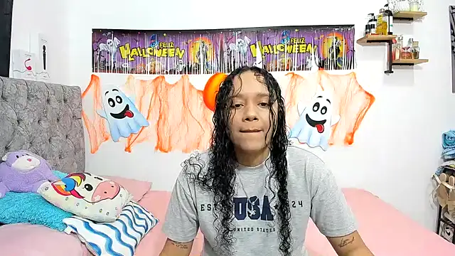 nay and aleja1 online show from October 2025 03:16:01 AM