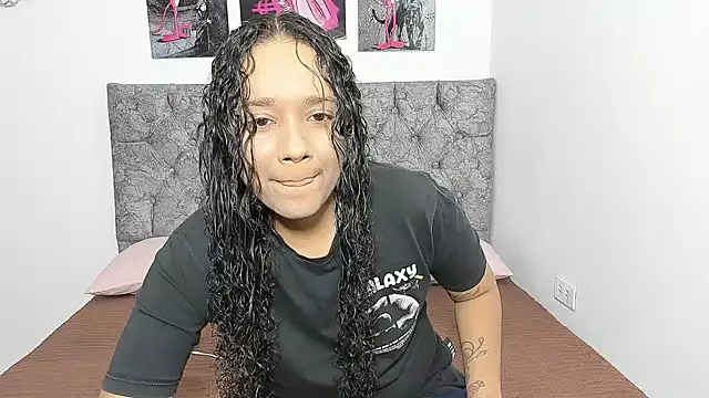 nay and aleja1 online show from February 2026 03:24:01 AM