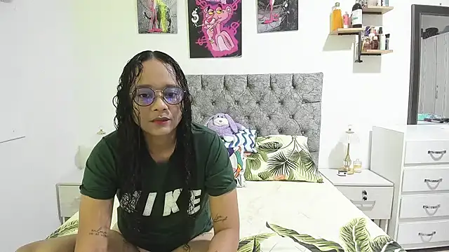 Snapshot of nay_and_aleja1 chatting on May 2026 03:10:01 AM nay and aleja1 online show from May 2026 03:10:01 AM