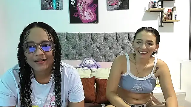 Snapshot of nay_and_aleja1 chatting on May 2026 02:53:01 AM nay and aleja1 online show from May 2026 02:53:01 AM