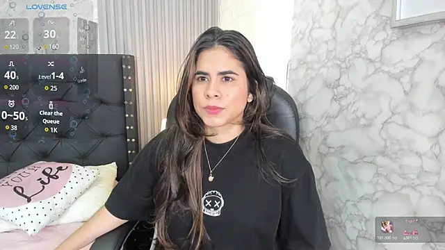 alicy  torres online show from April 2026 12:10:02 PM