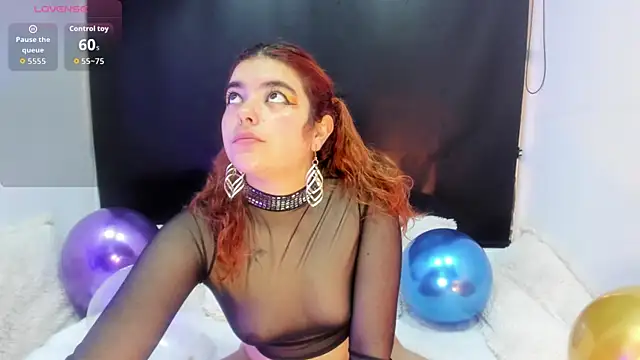 Lila Cox online show from September 2025 11:39:02 AM