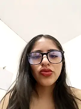 Goddesscut333 online show from February 2026 01:17:02 AM