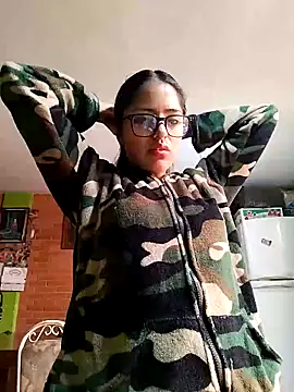 Goddesscut333 online show from November 2025 06:47:02 PM