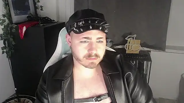 Snapshot of FabianKinky chatting on September 2025 09:54:02 PM FabianKinky online show from September 2025 09:54:02 PM
