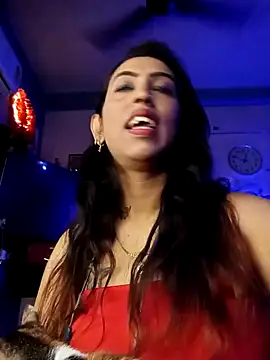 Love Beauty01 online show from February 2026 06:51:01 PM