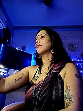 Love Beauty01 online show from March 2026 07:03:02 PM