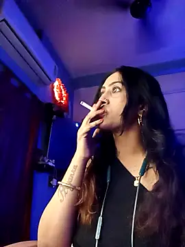 Love Beauty01 online show from February 2026 06:41:01 PM