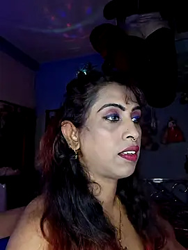 Snapshot of Love_Beauty01 chatting on July 2026 06:38:02 PM Love Beauty01 online show from July 2026 06:38:02 PM