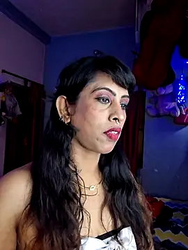 Love Beauty01 online show from April 2026 06:45:02 PM