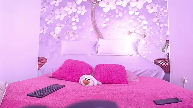 tammy 02  online show from November 2025 01:44:02 PM