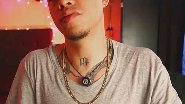 AlphaMasterXxx online show from March 2026 12:38:01 PM