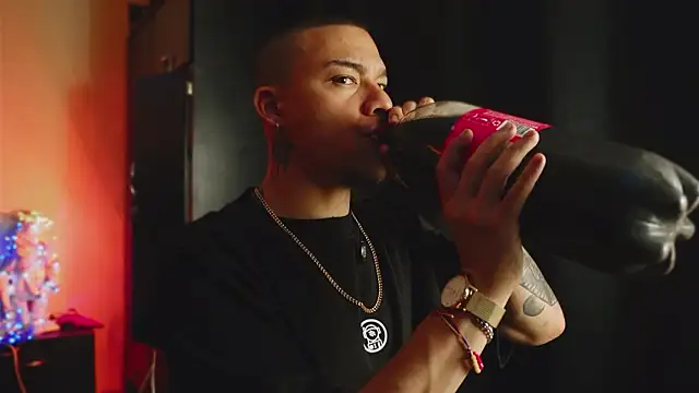 AlphaMasterXxx online show from March 2026 05:19:02 AM