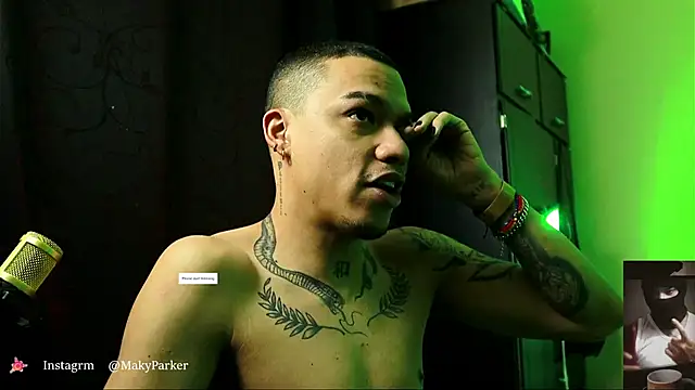 AlphaMasterXxx online show from December 2025 02:43:02 PM