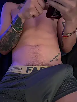 AlphaMasterXxx online show from March 2026 05:25:01 PM