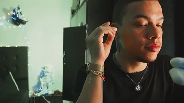 AlphaMasterXxx online show from March 2026 02:01:02 AM