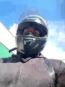 AlphaMasterXxx online show from November 2025 07:35:01 PM