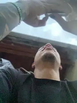 AlphaMasterXxx online show from December 2025 10:56:01 PM