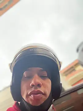 AlphaMasterXxx online show from October 2025 07:55:02 PM