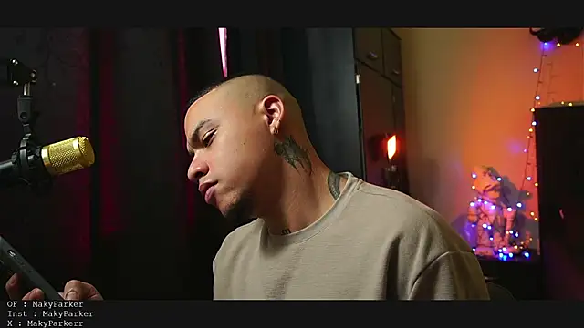 AlphaMasterXxx online show from January 2026 06:47:02 PM