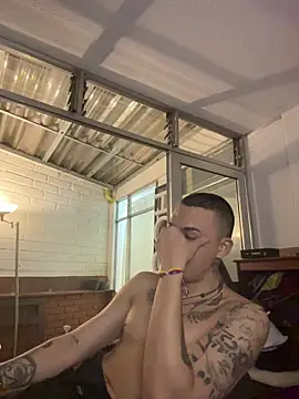 Snapshot of AlphaMasterXxx chatting on May 2026 05:48:01 AM AlphaMasterXxx online show from May 2026 05:48:01 AM