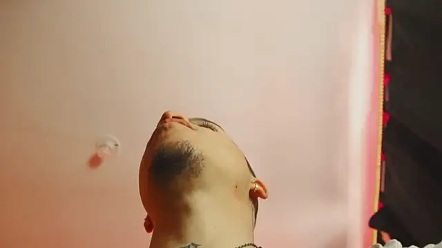 AlphaMasterXxx online show from March 2026 04:52:01 PM