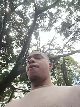 AlphaMasterXxx online show from June 2026 07:00:02 PM