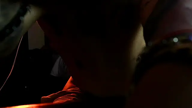 AlphaMasterXxx online show from November 2025 06:56:01 PM