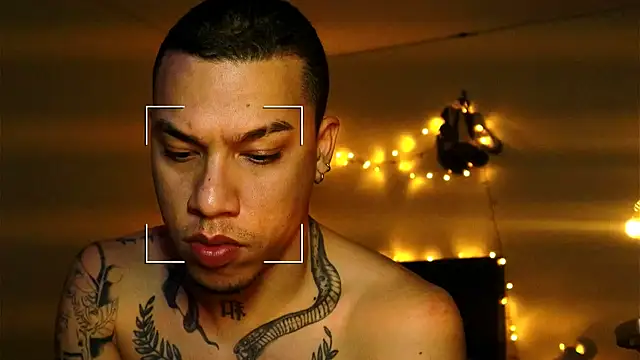 AlphaMasterXxx online show from December 2025 06:05:02 AM