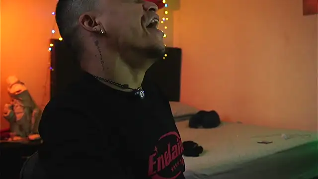 AlphaMasterXxx online show from February 2026 04:16:02 PM