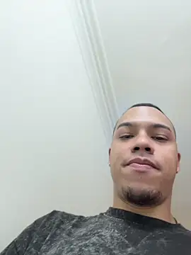 AlphaMasterXxx online show from April 2026 05:50:02 PM