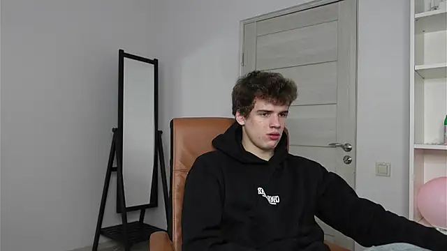 Ricky Becko online show from October 2025 02:51:02 PM