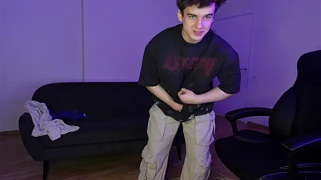 Ricky Becko online show from December 2025 04:33:02 PM