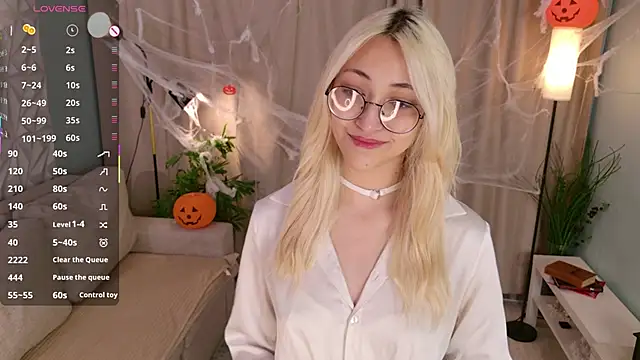 Snapshot of Marry_sharp chatting on November 2025 09:08:02 PM Marry sharp online show from November 2025 09:08:02 PM