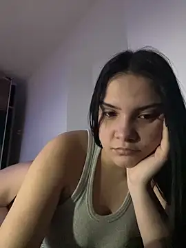 Selena y online show from February 2026 08:25:01 PM