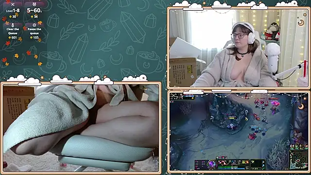 Snapshot of ithuriella chatting on December 2025 04:12:02 PM ithuriella online show from December 2025 04:12:02 PM