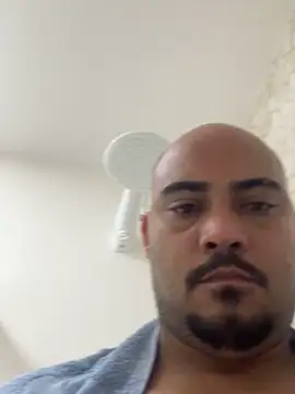 Morenocasado34liberal online show from October 2025 07:35:01 PM