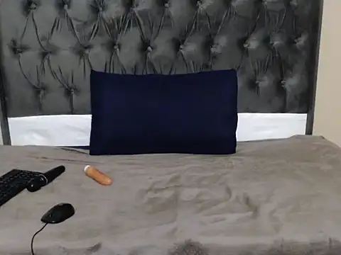 BrownSugarX02 online show from March 2026 04:23:01 AM