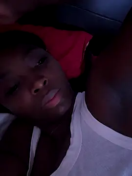 EmilyKisx online show from November 2025 01:06:02 PM