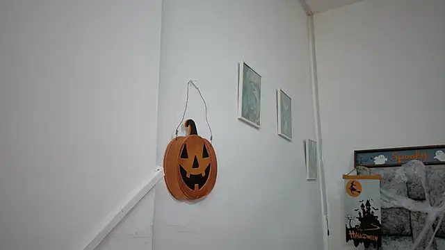 Lizbeth Rouse online show from October 2025 11:09:02 AM