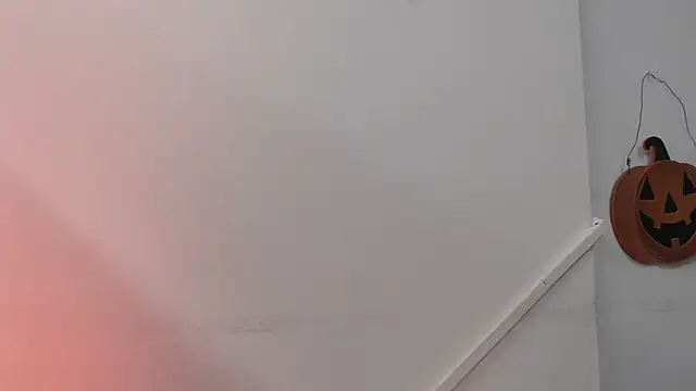 Lizbeth Rouse online show from October 2025 10:25:01 AM