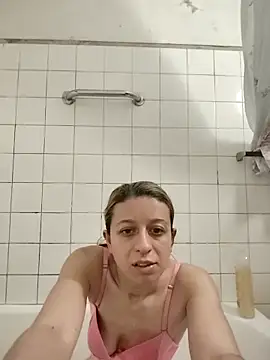 TheBunnyAndTheMaster online show from April 2026 12:40:02 AM