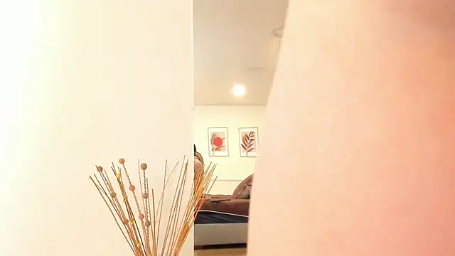 OliviGrace online show from November 2025 10:04:01 PM