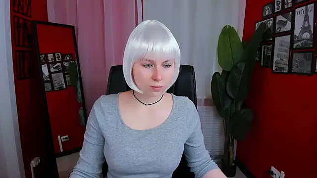 Snapshot of EvaCrosby chatting on September 2025 10:22:02 AM EvaCrosby online show from September 2025 10:22:02 AM