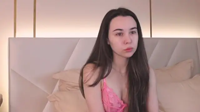 MiaMarlow online show from September 2025 05:30:01 AM