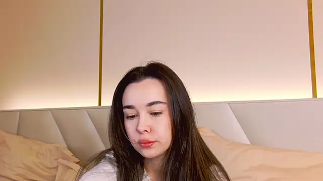 MiaMarlow online show from November 2025 09:08:01 PM