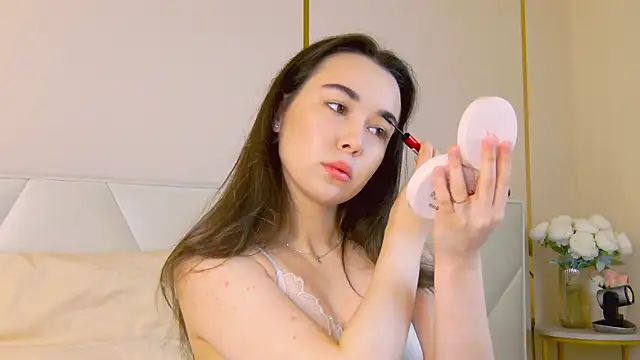 MiaMarlow online show from November 2025 09:15:01 PM