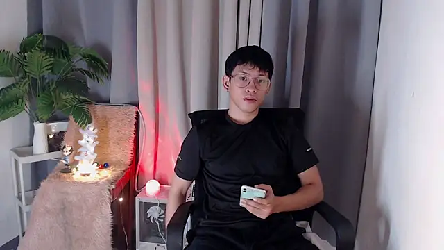 pinkcock froi2305 online show from November 2025 01:53:02 AM